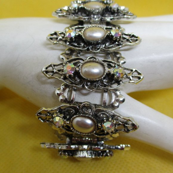 VICTORIAN REVIVAL RHINESTONE Bracelet A B Rhinestone Faux Pearl Filigree Silver - Picture 5 of 16